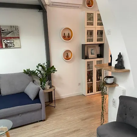 Apartment Centre 1e - 38 M2 - Air Conditioning Paris